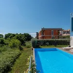 Chic By Guest house 4*