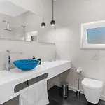 Chic By Guest house